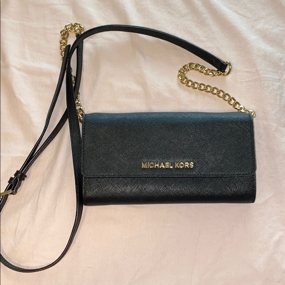 ❌SOLD❌Michael Kors Jet Set Saffiano Leather - Picture 1 of 6